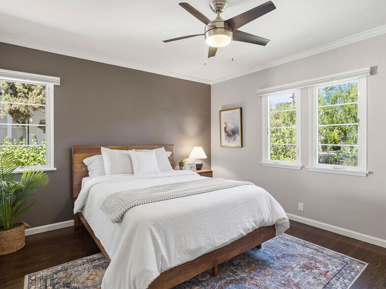 More Photos Of 5233 Lemp Ave, North Hollywood Multifamily For Sale