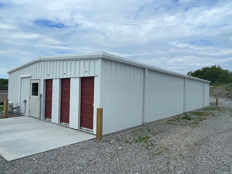 Primary Photo Of 230 Commerce, Leitchfield Land For Sale