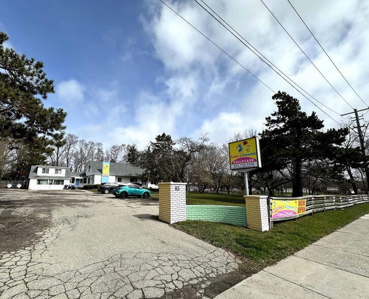 More Photos Of 83 Dunlop St, Richmond Hill Daycare Center For Sale