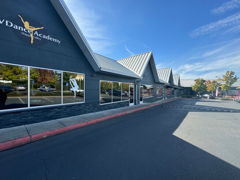 Primary Photo Of 14755-14863 SE Oregon Trail Dr, Happy Valley Freestanding For Lease