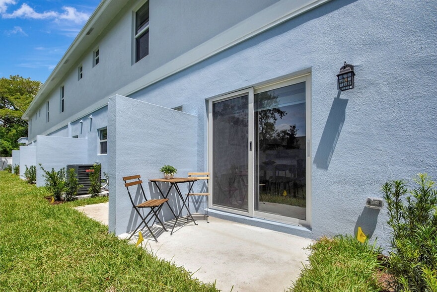 More Photos Of 3871 Patio Ct, Lake Worth Apartments For Sale