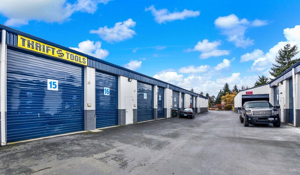 More Photos Of 10406 Pacific Ave S, Tacoma Self Storage For Lease