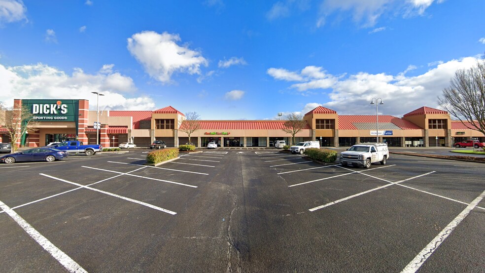 More Photos Of 400-660 NW Eastman Pky, Gresham General Retail For Lease