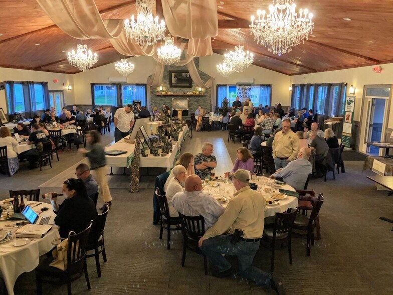 More Photos Of 211 Mail Rd, Barryville Hotel For Sale