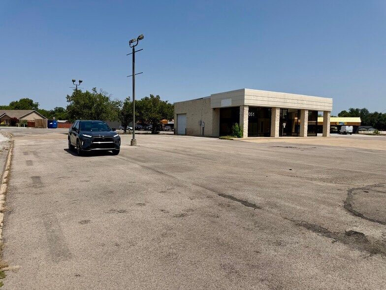 More Photos Of 8051 Boulevard 26, North Richland Hills Mixed Retail For Sale