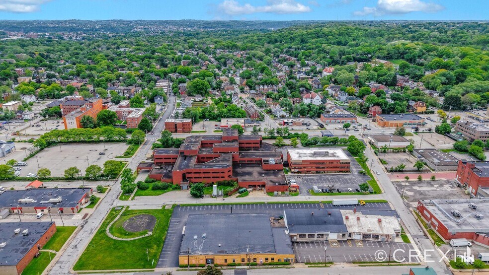 Primary Photo Of 225 Penn Ave, Pittsburgh Hospital For Sale