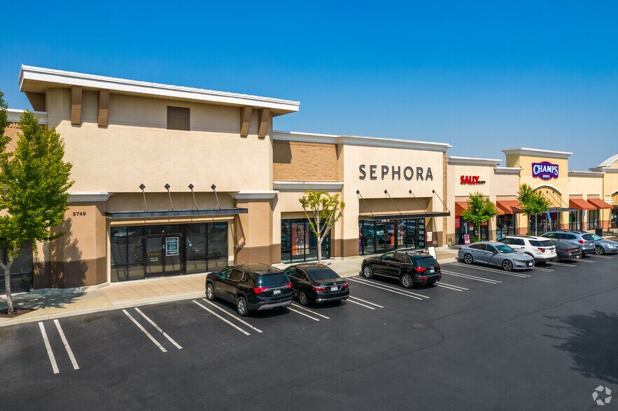 More Photos Of 5709-5779 Lone Tree Way, Antioch Unknown For Lease