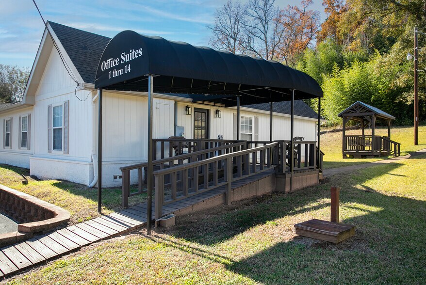 More Photos Of 15632 State Highway 110 S, Whitehouse Medical For Lease