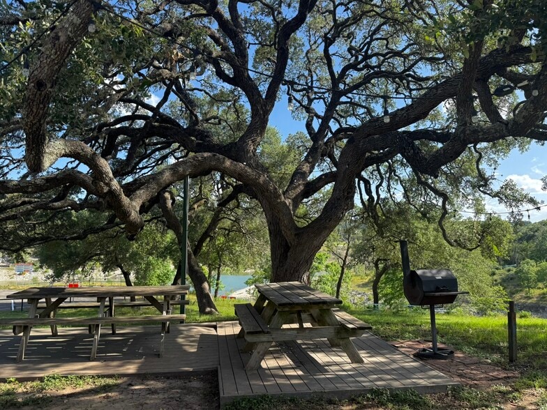 More Photos Of 2386 Colleen Dr, Canyon Lake Hotel For Sale