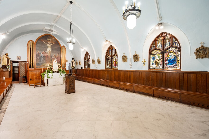 More Photos Of 94 Shoshone st, Buffalo Religious Facility For Sale