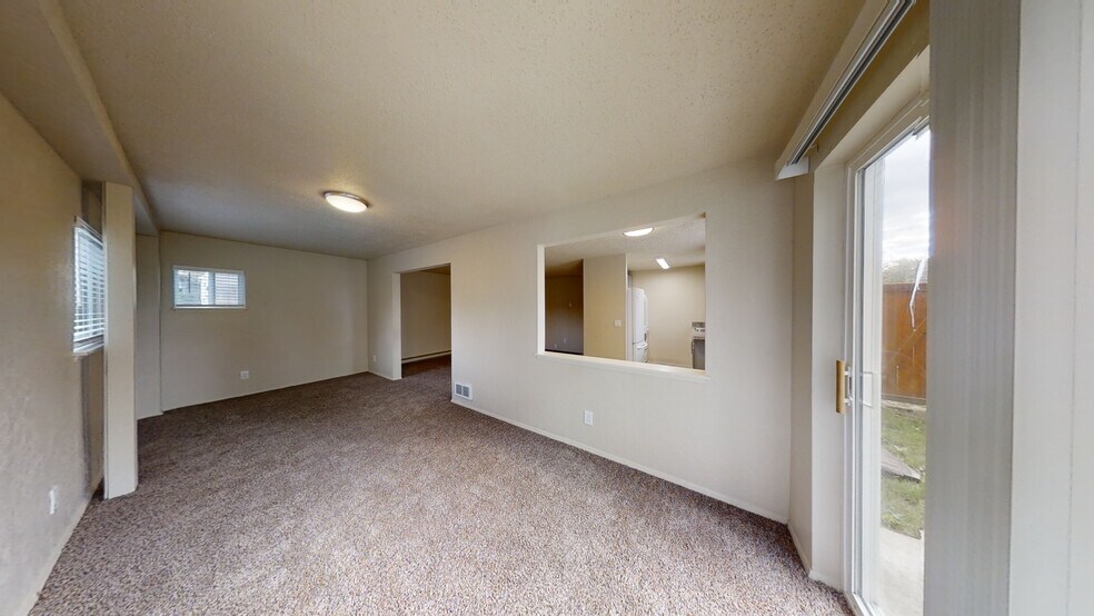 More Photos Of 2301 S 74th St, Tacoma Multifamily For Sale
