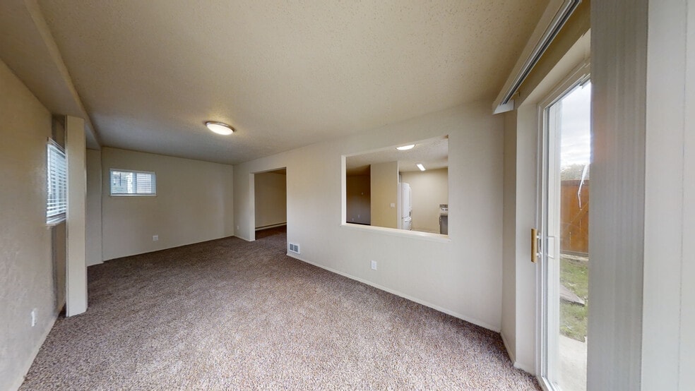 More Photos Of 2305 S 74th St, Tacoma Apartments For Sale