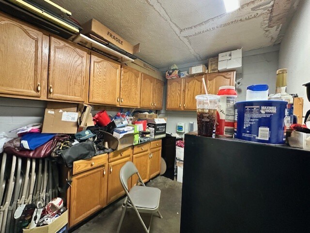 More Photos Of 3700 Taylor Blvd, Louisville Bar For Sale