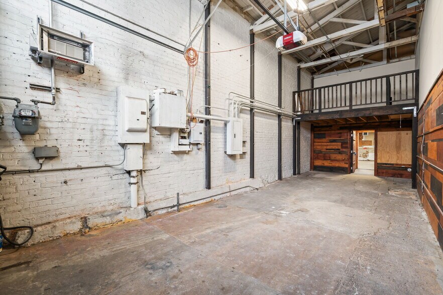 More Photos Of 865 Post St, San Francisco Storefront For Lease