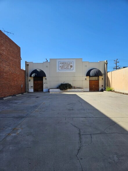 More Photos Of 714 W Wilson Ave, Glendale Loft Creative Space For Lease