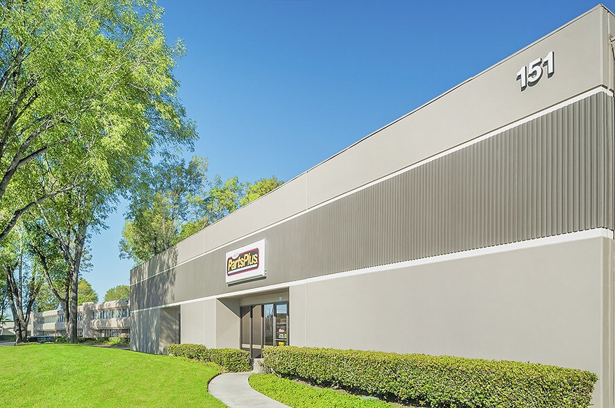 More Photos Of 169-171 W Orangethorpe Ave, Placentia Light Distribution For Lease