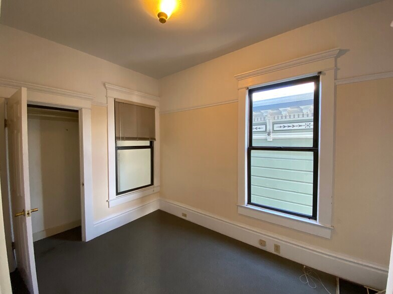 More Photos Of 3972 24th St, San Francisco Apartments For Lease