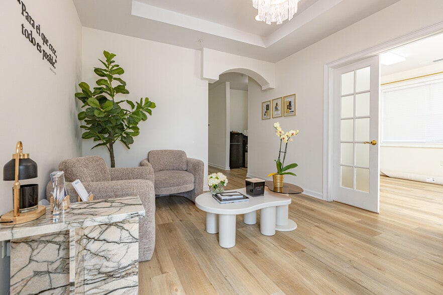 More Photos Of 2551 Roswell Rd, Marietta Medical For Sale