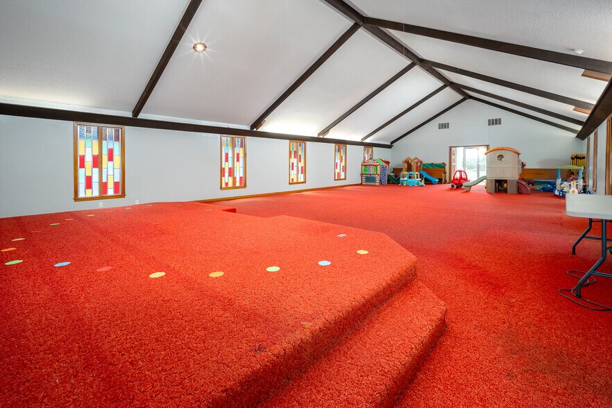 More Photos Of 605 Main st, Velma Religious Facility For Sale