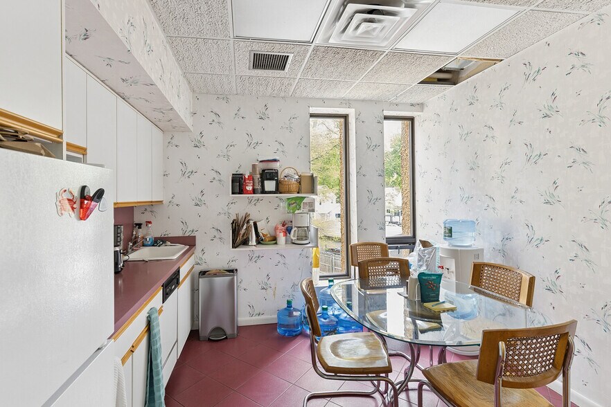 More Photos Of 1299 Rt 22, Mountainside Office For Sale