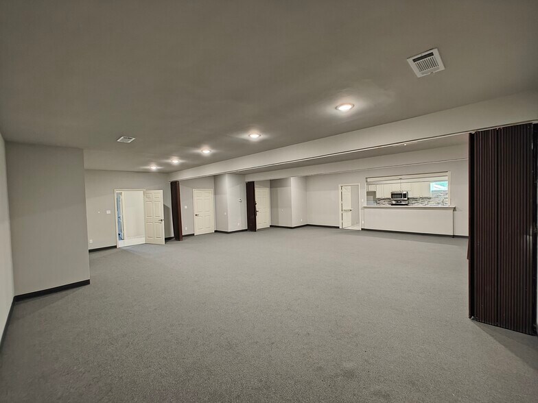 More Photos Of 704 Drexel St, McKinney Religious Facility For Lease