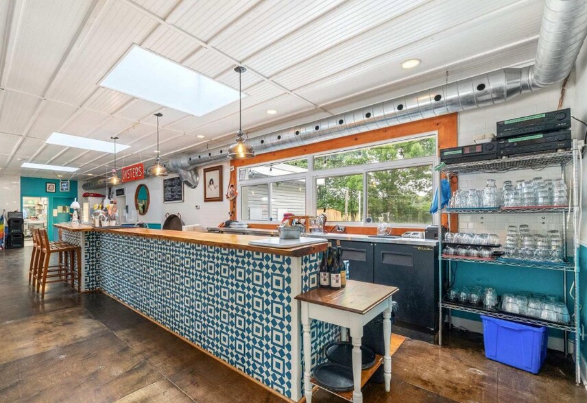 More Photos Of 1705 County Road 12, Picton Restaurant For Sale