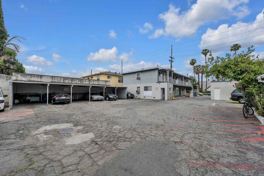 More Photos Of 6860-6870 Hazeltine Ave, Van Nuys Apartments For Sale