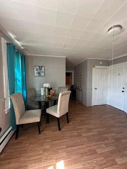 More Photos Of 14 Beatty St, New Britain Apartments For Sale