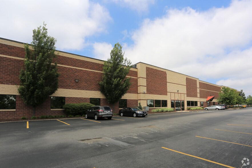 Primary Photo Of 5575 Venture Dr, Parma Warehouse For Lease
