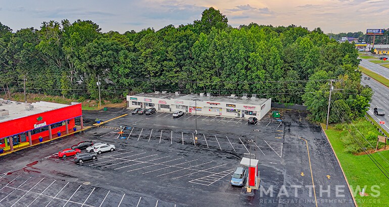 More Photos Of 6405-6419 Tara Blvd, Jonesboro Freestanding For Sale