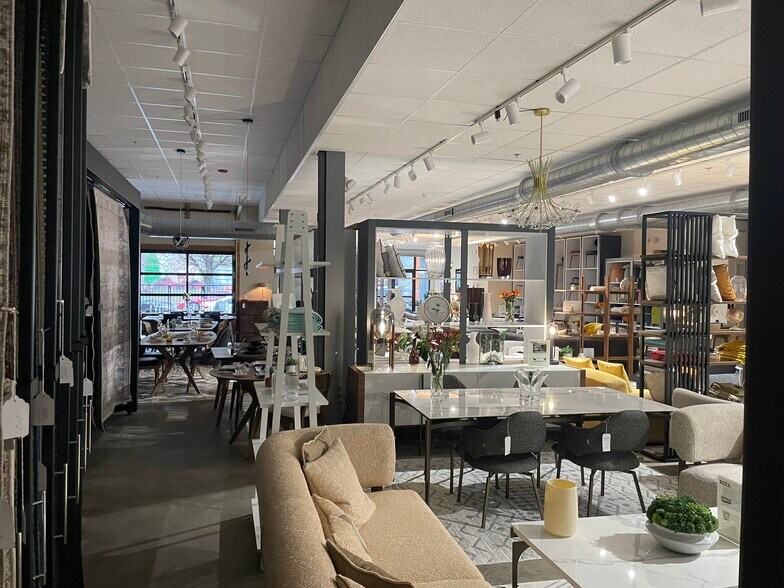 More Photos Of 3529 Butler St, Pittsburgh General Retail For Lease