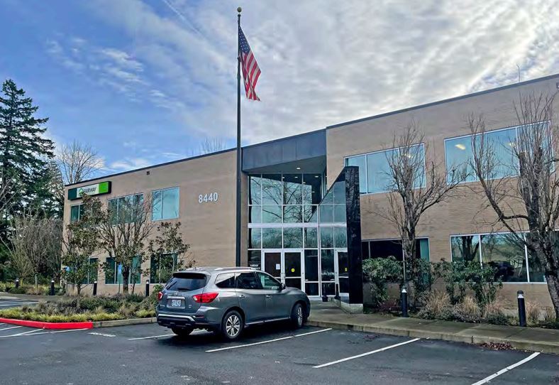 More Photos Of 8440 SE Sunnybrook Blvd, Clackamas Medical For Lease