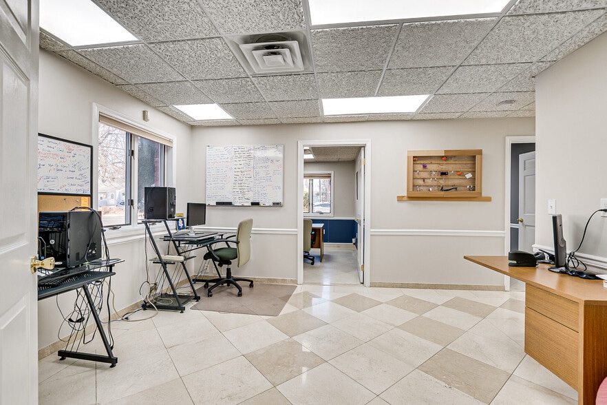 More Photos Of 894 Green St, Iselin Office For Sale
