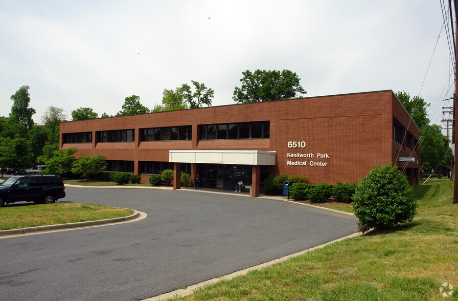 Primary Photo Of 6510 Kenilworth Ave, Riverdale Medical For Lease