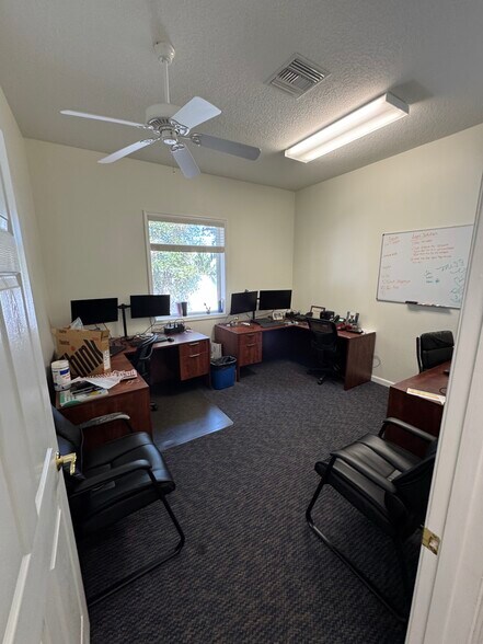 More Photos Of 2146 Alternate 19 N, Palm Harbor Office For Sale