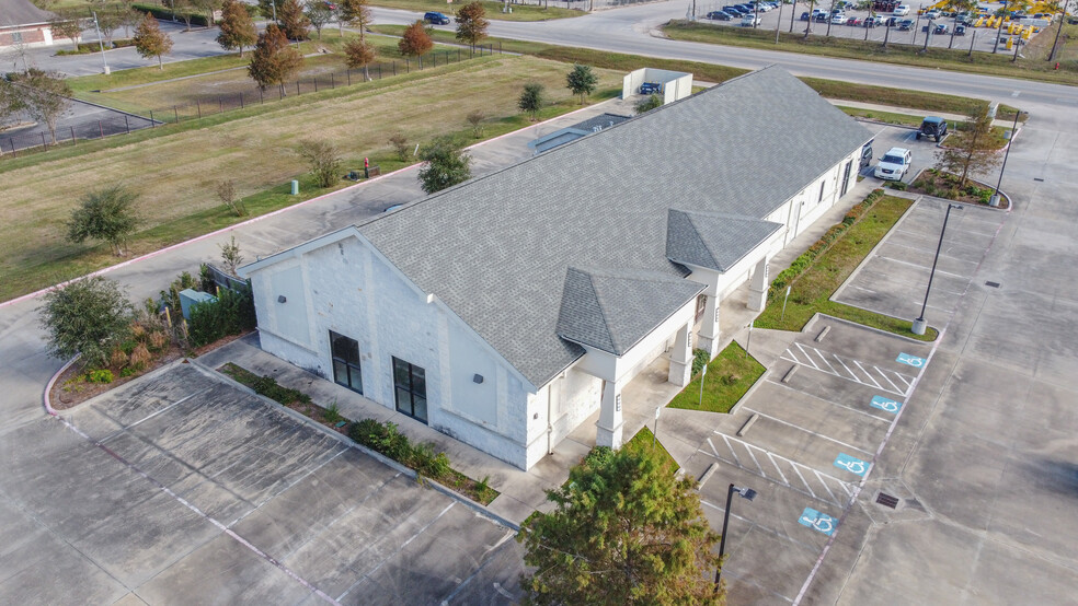 Primary Photo Of 601 E Fm 646 Rd, League City Medical For Lease