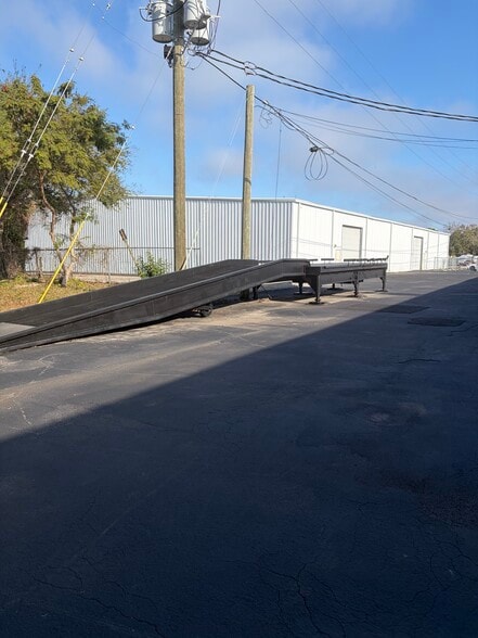 More Photos Of 10416 Sparge St, Port Richey Unknown For Lease