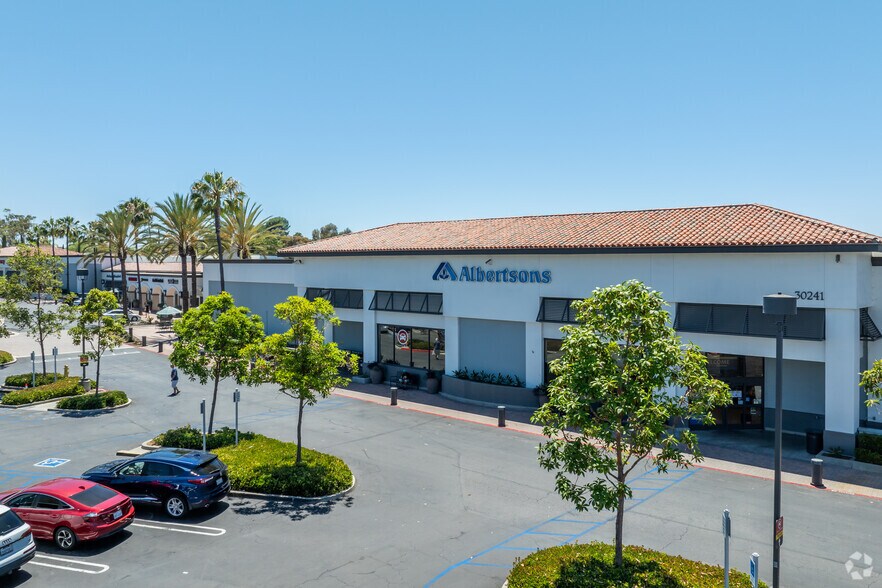 More Photos Of 30231-30261 Golden Lantern, Laguna Niguel Storefront For Lease