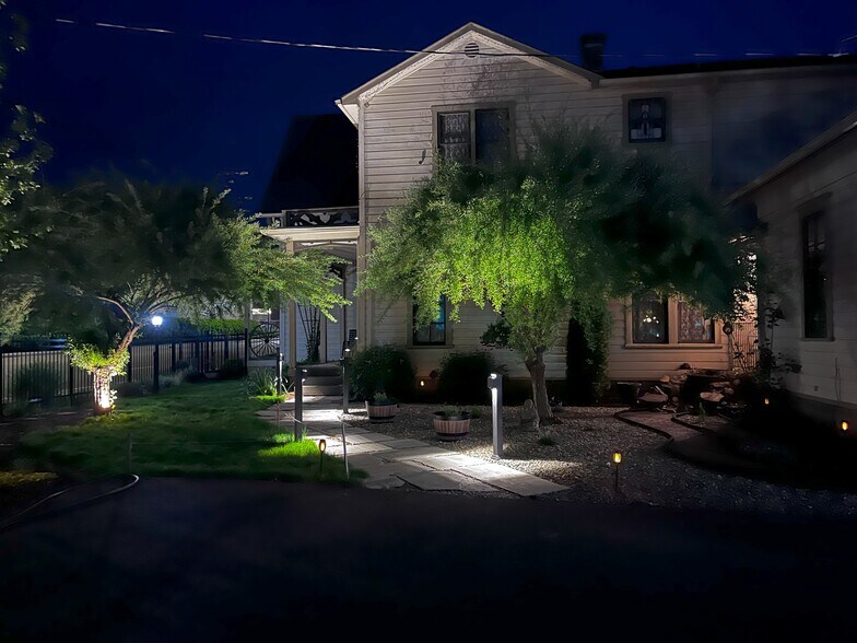 More Photos Of 236 SE Stephens St, Roseburg Hospitality For Sale