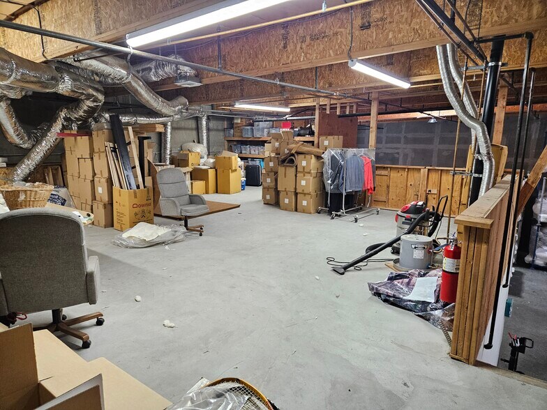 More Photos Of 7197 Old 215 Frontage Rd, Riverside Research And Development For Sale