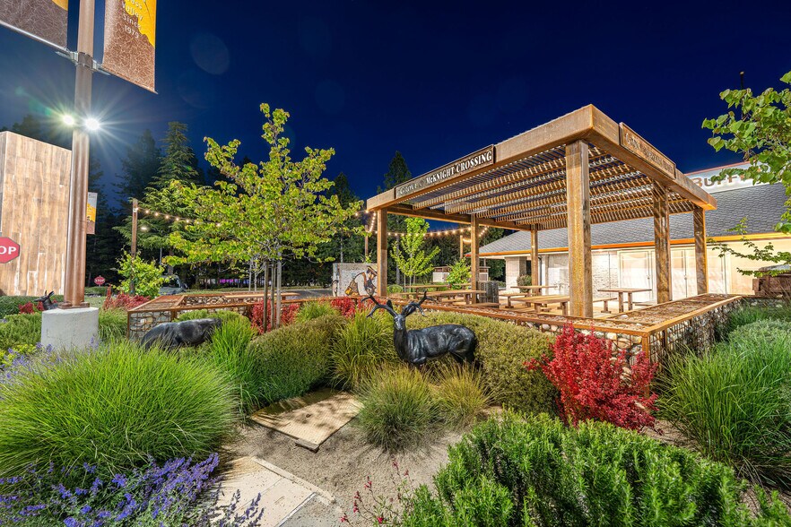 More Photos Of 111 W McKnight Way, Grass Valley Unknown For Lease