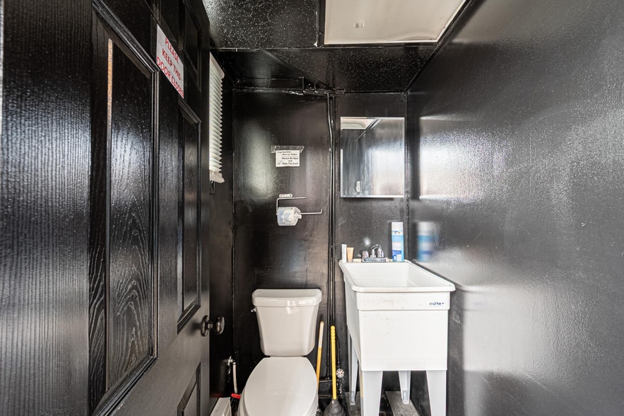 More Photos Of 3401 Winchester Ave, Atlantic City Storefront For Lease