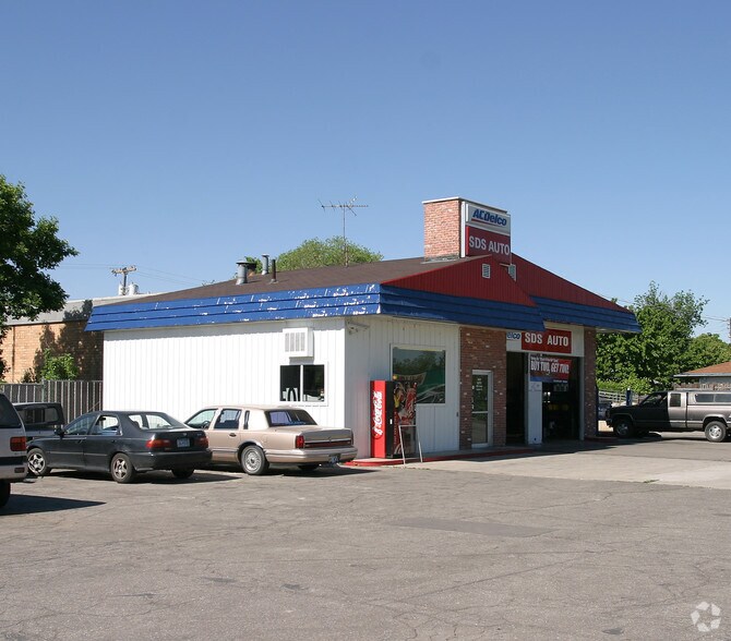 Primary Photo Of 825 W Center St, Provo Auto Repair For Sale