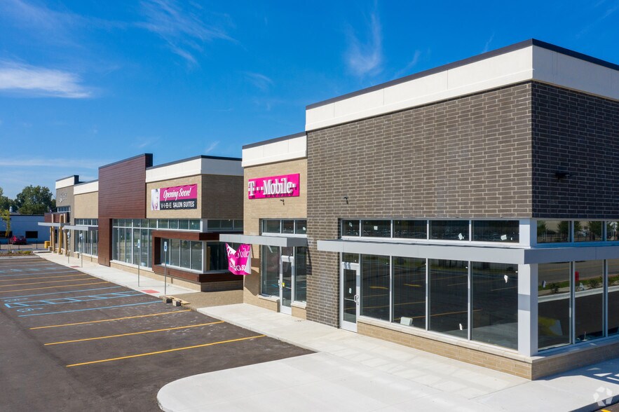 More Photos Of 110-132 Ann Arbor Rd W, Plymouth Freestanding For Lease