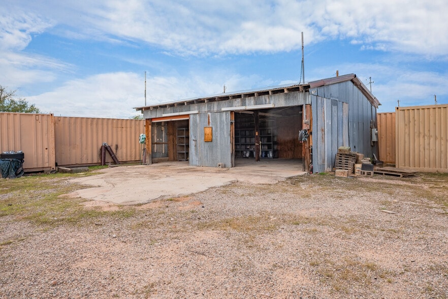 More Photos Of 1080 W 4th St, Benson Self Storage For Sale