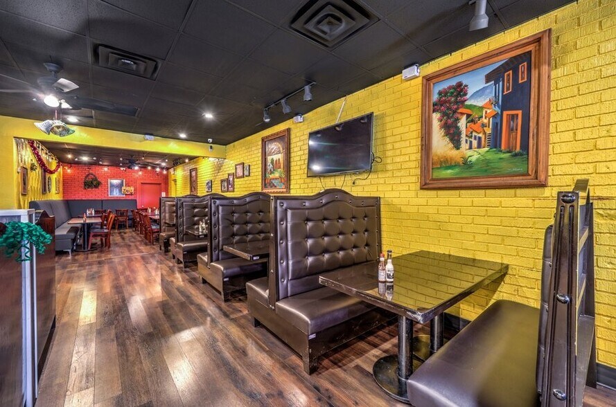 More Photos Of 1108 E Lake Mead Blvd, North Las Vegas Restaurant For Lease