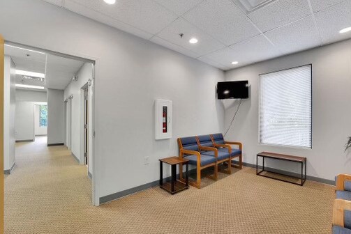 More Photos Of 12 Sammy McGhee Blvd, Jasper Office For Sale