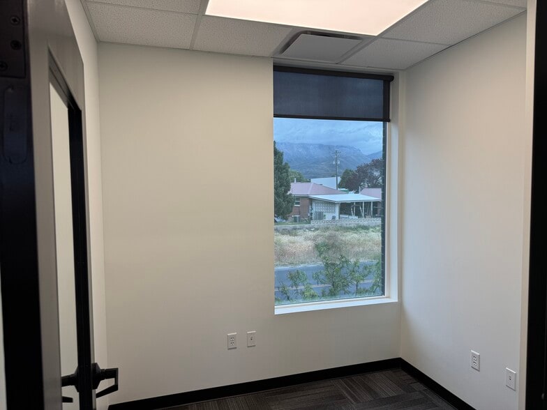 More Photos Of 140 S Main St, Lindon Medical For Lease