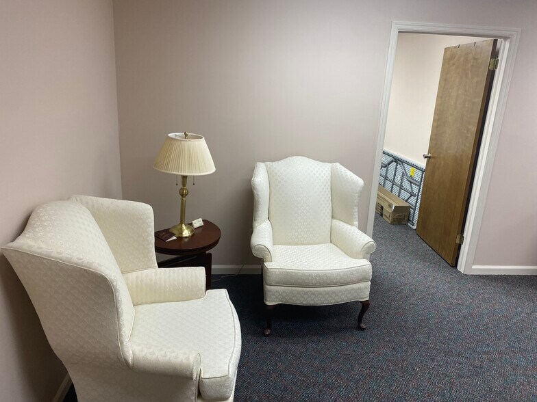 More Photos Of 1124 Rt 202 S, Raritan Office For Sale