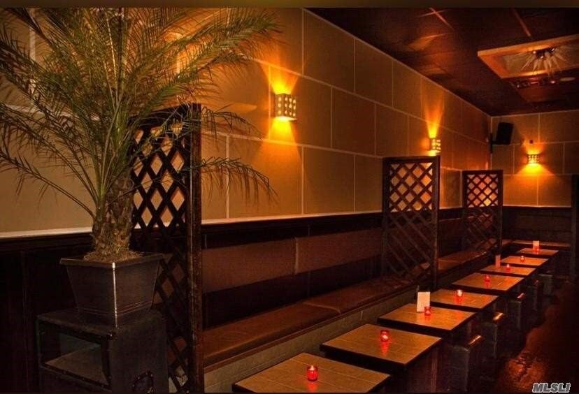 More Photos Of 279 Hillside Ave, Williston Park Bar For Sale